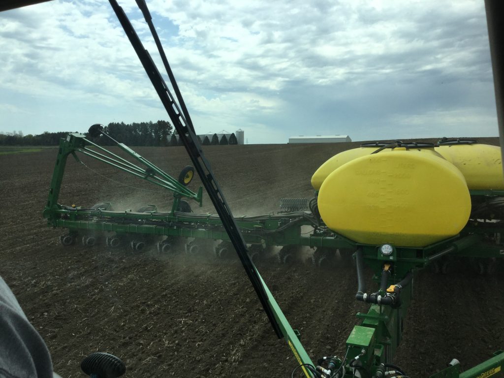 High Ortho vs.Conventional Polyphosphate Starter Fertilizers LiquiGrow